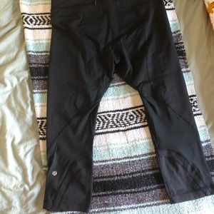 Lululemon cropped leggings